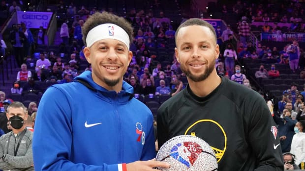 stephen-seth-curry-1-cdd340d1b82444f9b70cf0ac7aae3887